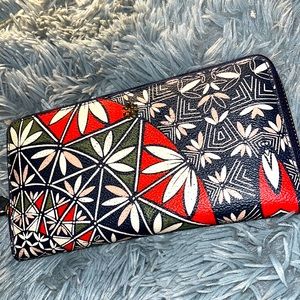 Tory Burch  Wallet